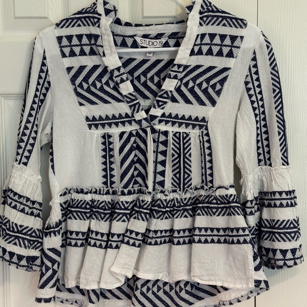 Studio 19 Navy & White Top